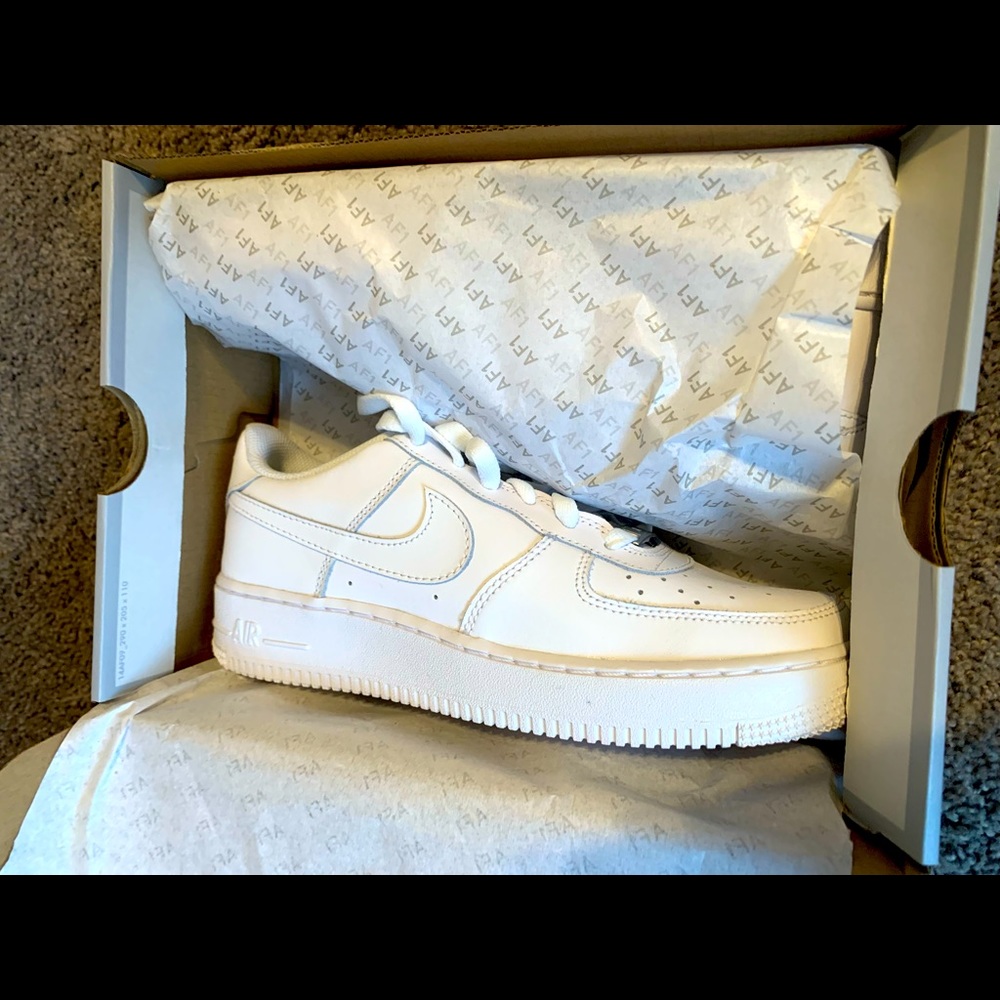 brand new airforce ones!! all white.